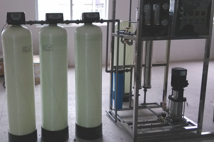 學校直飲水設備主機